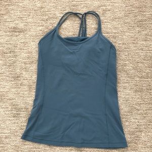 Lululemon tank with built-in bra size 8